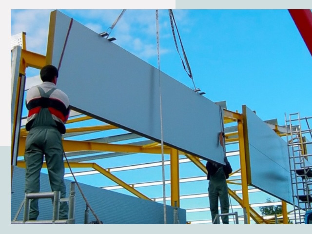 Монтаж сэндвич-панелей в Кстово от 611 руб.